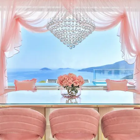Rosy Dreamy Ultra Luxury Kaş