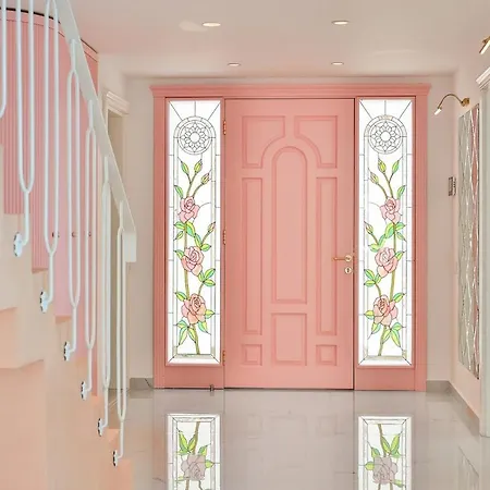 Rosy Dreamy Ultra Luxury