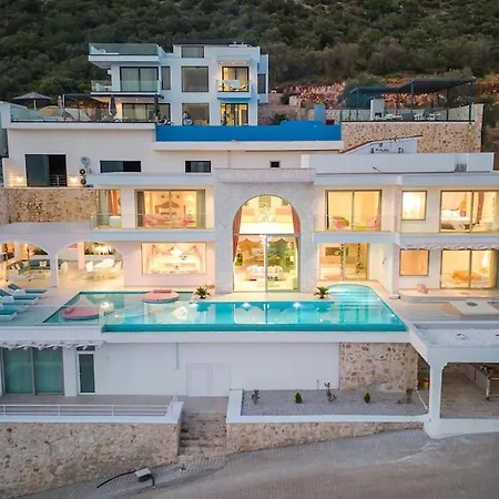Villa Rosy Dreamy Ultra Luxury Kaş