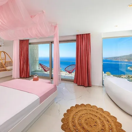 Rosy Dreamy Ultra Luxury Villa Kaş